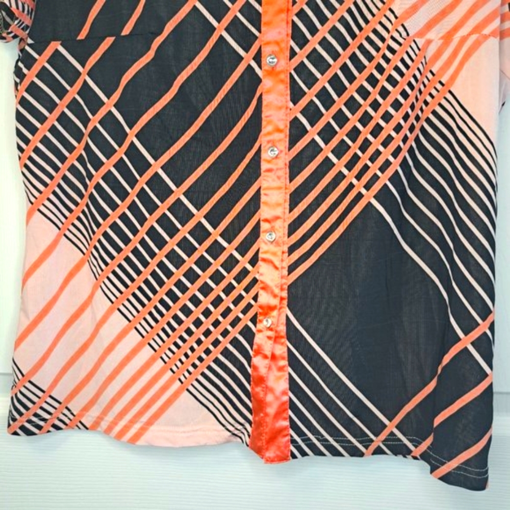 Full Fusion Collared Button Down Patterned Silky … - image 4